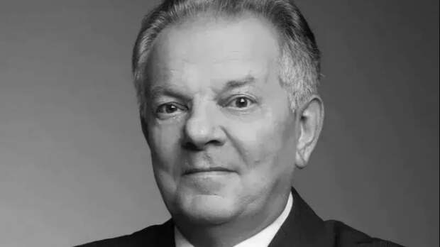 Умер заслуженный артист России и солист «Поющих гитар» Виталий Псарев