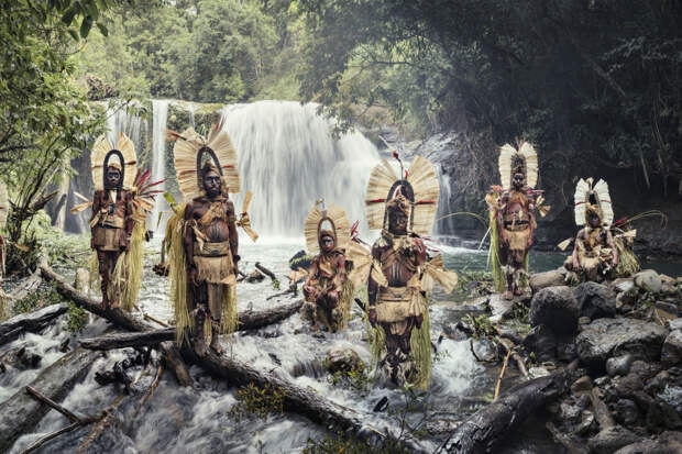 Племя горных босави, Папуа - Новая Гвинея