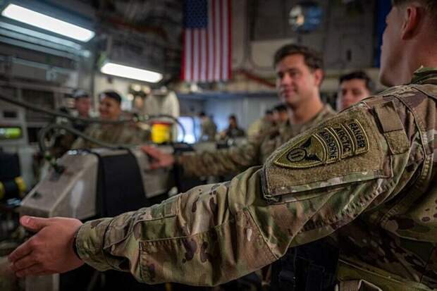 Тысячи солдат застрелятся еще до войны: названы три причины слабости армии США