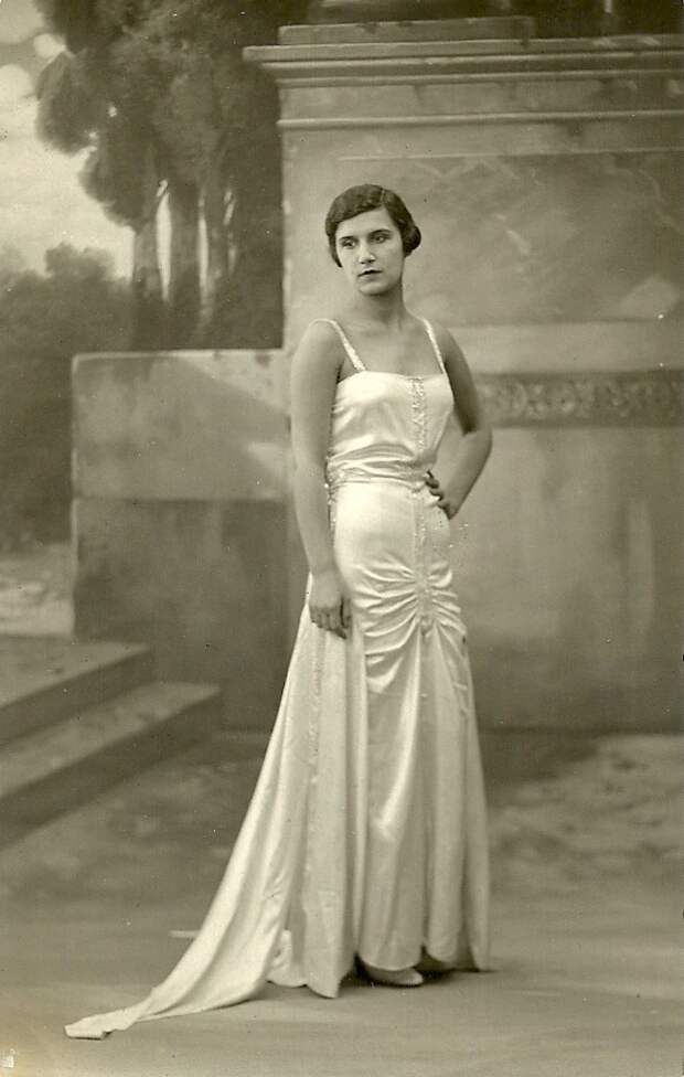 0_d7080_b6d5fae8_XXXLМисс Греция. Алики Диплараку (28 августа 1912 – 30 октября 2002). Мисс Европа 1930
