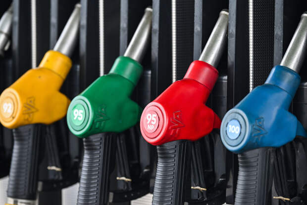 Минэнерго РФ может принять новые меры для баланса на рынке бензина в стране