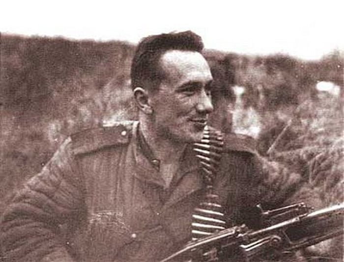 Фронтовые фотографии Алексея Макаровича Смирнова Фронтовые фотографии Алексея Макаровича Смирнова