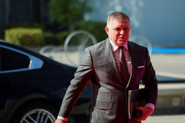 Раскрыт способ прибытия Фицо на парад Победы в Москву