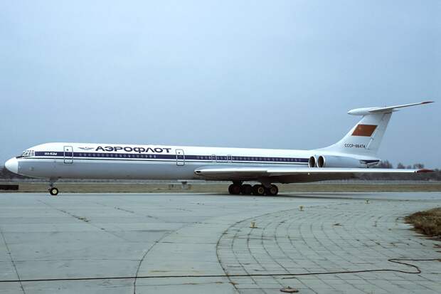 Ilyushin_Il-62M,_Aeroflot_AN1218109.jpg Ilyushin_Il-62M,_Aeroflot_AN1218109.jpg