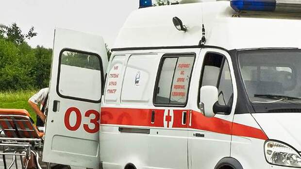 Рейсовый автобус опрокинулся в Пермском крае, двое пострадали