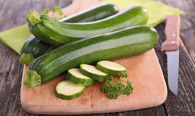 Агроном Шубина дала инструкцию, когда сажать кабачки на рассаду и в открытый грунт