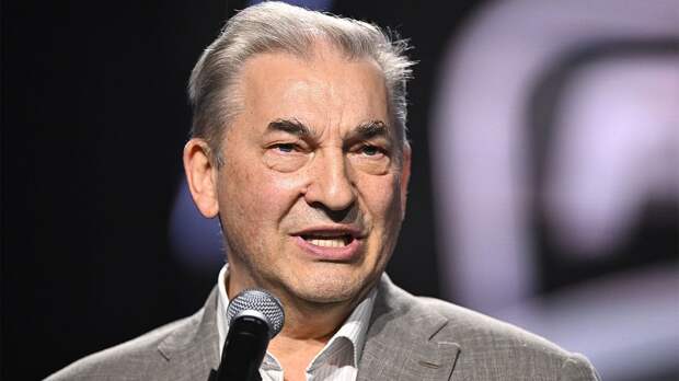 Третьяк о хоккеистах НХЛ, отказавшихся играть за сборную России: «Теперь вернулись, здесь работают. Бог им судья»