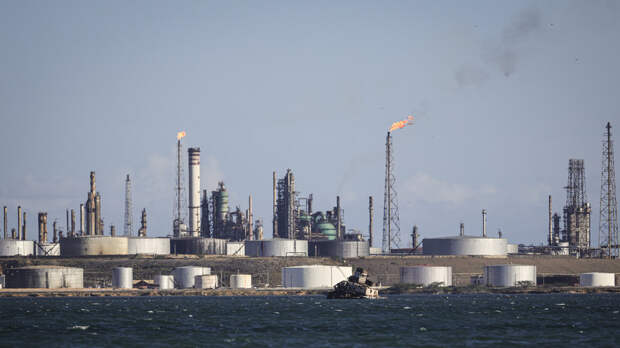 Минфин США выдал лицензию на поставку в Венесуэлу технологий для добычи нефти