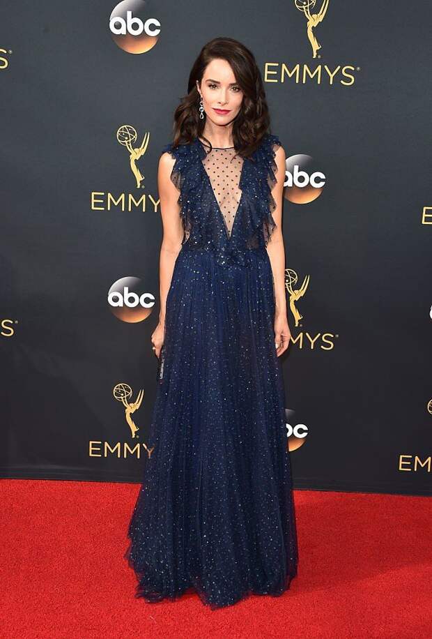 2016-emmys-abigail-spencer