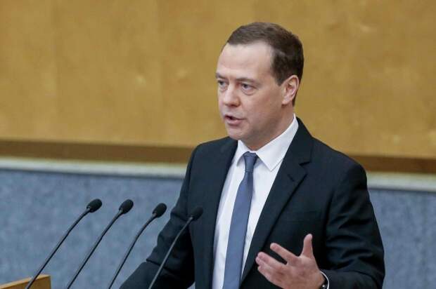 Сколько человек заключили контракт с Минобороны в 2025 году: Медведев раскрыл точные цифры