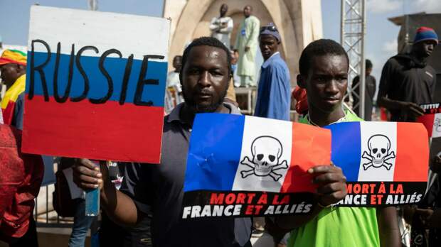 Африканские страны усиливают процесс избавления от французского гнёта.-2