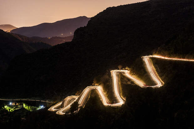 Известные своим коварством дороги возле Монте-Карло, фото Red Bull Content Pool автоспорт, гонки, фото