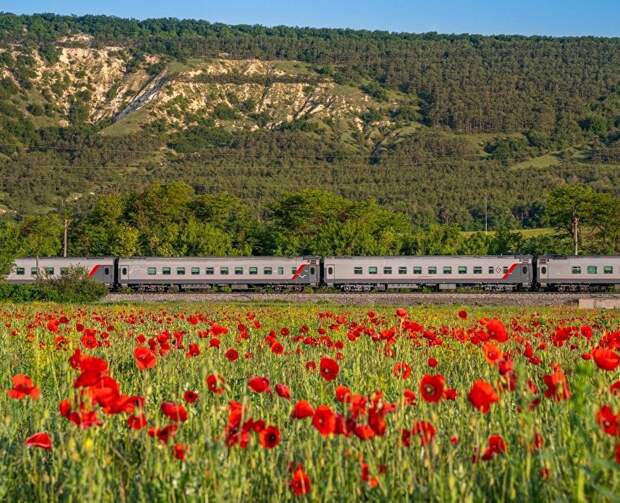 «Гранд Сервис Экспресс» назначил дополнительные поезда в Крым