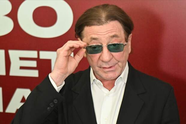 Продюсер объяснил причину падения гонораров Лепса