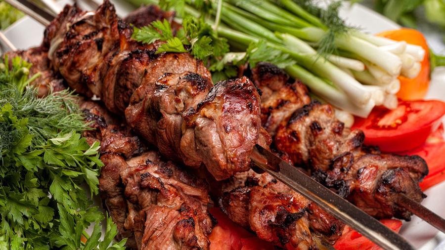Шашлык может быть полезным: как готовить любимое мясное лакомство без вреда для здоровья