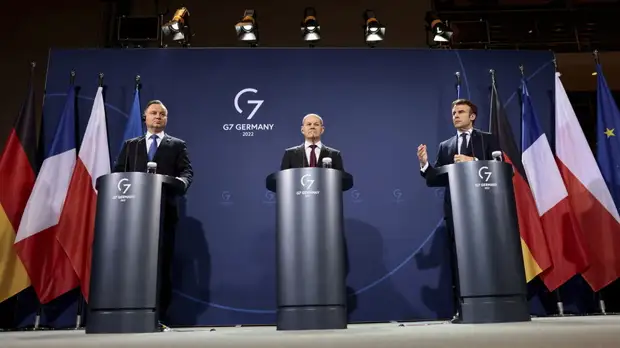 Заявили на троих: как лидеры стран Веймарского треугольника призывают Россию к диалогу по вопросам безопасности в Европе