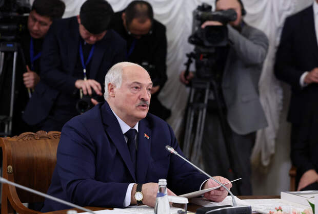 Лукашенко подписал документ о присоединении Белоруссии к «Совету мира» Трампа