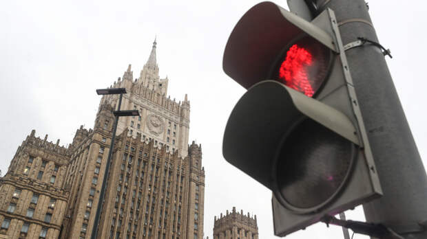 МИД РФ: Россия готова к диалогу с США после окончания действия ДСНВ