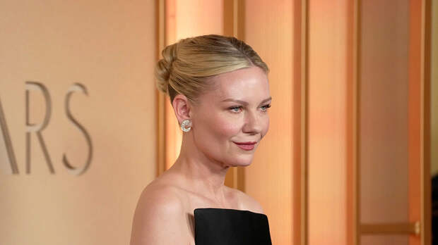 Кирстен Данст сыграет в сиквеле «Служанки» с Сидни Суини