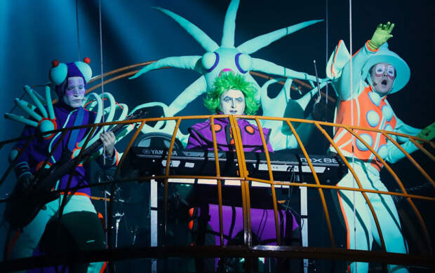 "Тайна Третьей планеты": билет в детство для взрослых и в будущее для детей