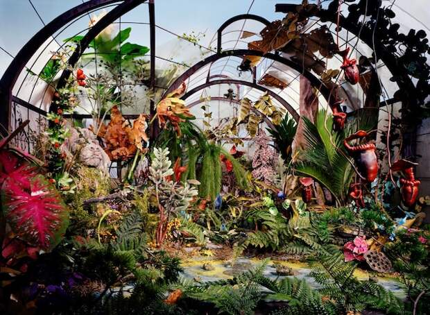 A photo essay in the April 2017 issue displayed miniature models of what the world might look like after humans are gone, constructed and photographed by artists Lori Nix and Kathleen Gerber. This model is of an overgrown botanical garden.