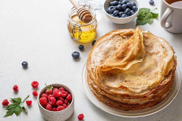 Нутрициолог Войтович: блины могут быть полезным блюдом, особенно – зимой