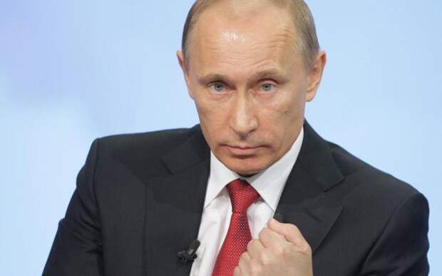 Путин: Россия будет отстаивать свою безопасность "последовательно и жестко" Путин: военная доктрина России остается оборонительной