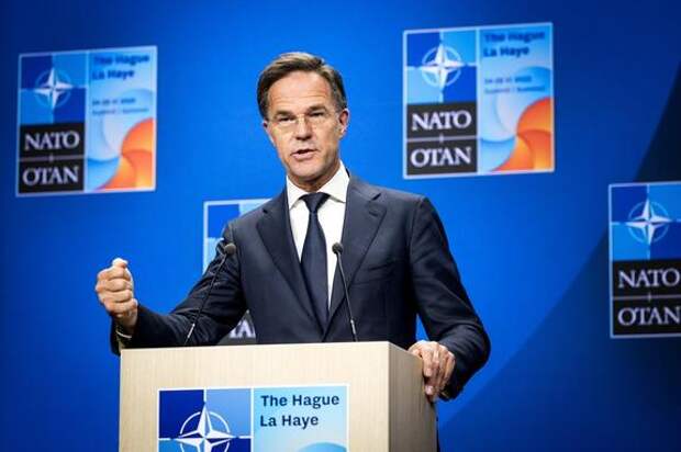 Politico: Рютте предпочел «залечь на дно» после нападок Трампа на НАТО