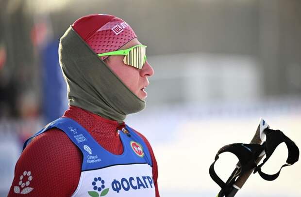 Большунов назвал цирком происходящее в мужских лыжных гонках на Олимпиаде