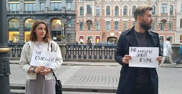 Без чувства юмора самокритикой лучше и не заниматься Без чувства юмора самокритикой лучше и не заниматься