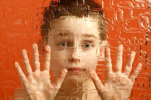 Аутизмом более каждый 50-тый ребенок в мире