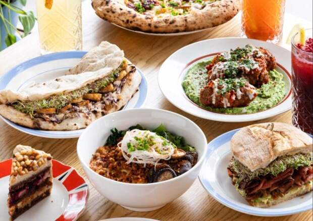 Кимчилада и сэндвич на ляпуне: ВкусВилл и кафе «Мох» запустили специальное меню