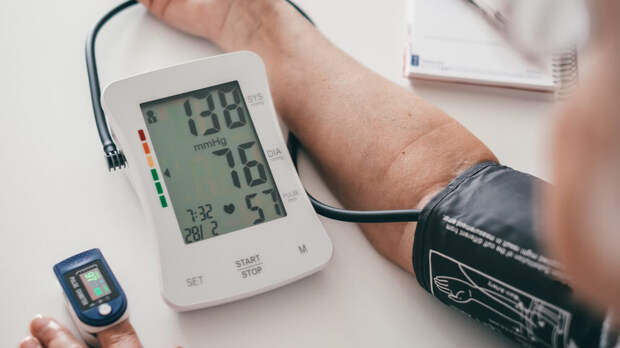Давление после 50 лет: какие цифры действительно опасны