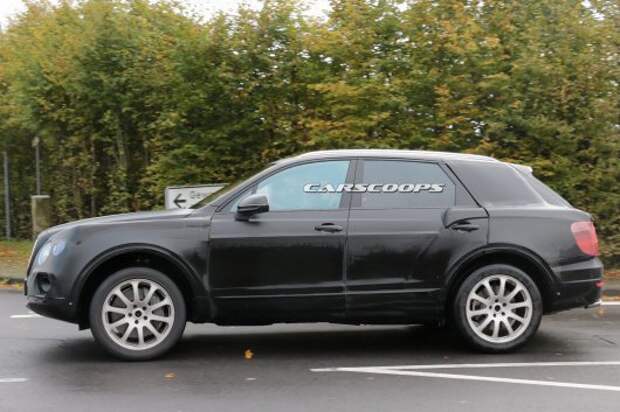 Шпионские фотографии кроссовера Bentley, 6.0 литров W12