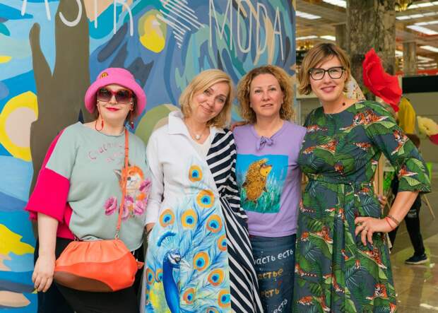 Дизайнер с Волгоградки: «Вкус к одежде диктуют звёзды»