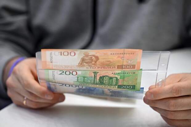 Финансовый советник оценил защищенность российских купюр