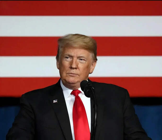 В Китае уличили Трампа в двойных стандартах: то просит помощи, то угрожает