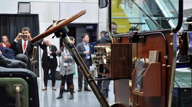 Безлошадный экипаж за 450 тысяч долларов Безлошадный экипаж за 450 тысяч долларов авто, карета, электромобиль