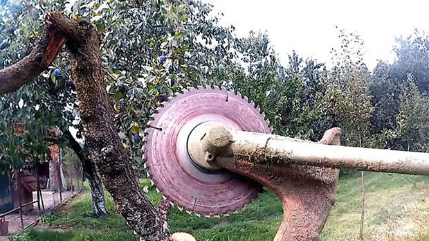 Как установить пильный диск на триммер