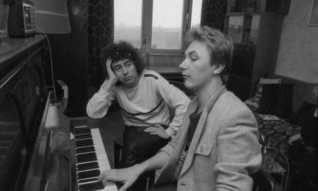 1. Валерий Леонтьев и Игорь Николаев, 1985 г. Фото Сергея Борисова. 1. Валерий Леонтьев и Игорь Николаев, 1985 г. Фото Сергея Борисова. СССР, история, факты