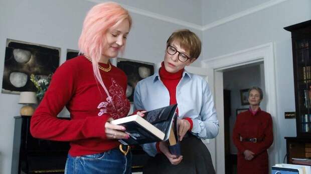 От «Чебурашки 2» до Джармуша: что показывают в кино на праздниках