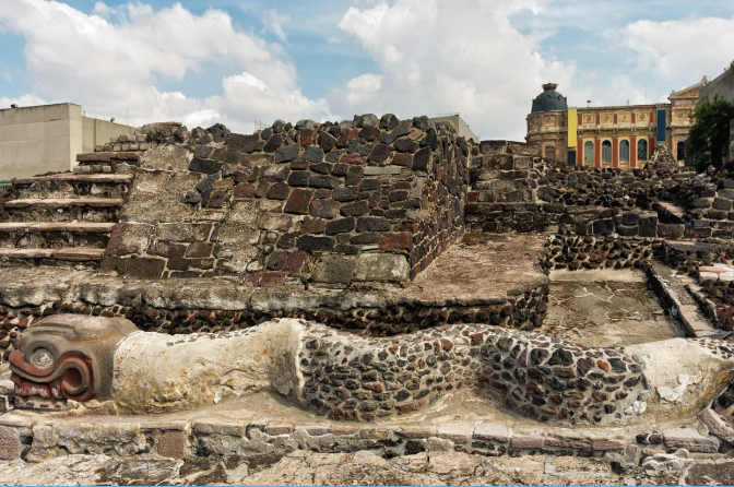 Храм Темпло Майор. Изображение взято с сайта: https://www.heritagedaily.com/2022/06/thousands-of-wooden-objects-and-offerings-recovered-from-the-aztec-templo-mayor/143896