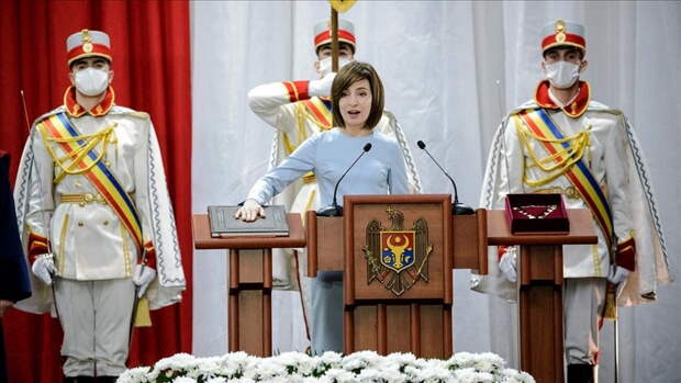 Правящая в Молдове партия президента Майи Санду «Действие и солидарность» имитирует ориентацию на Европу,...