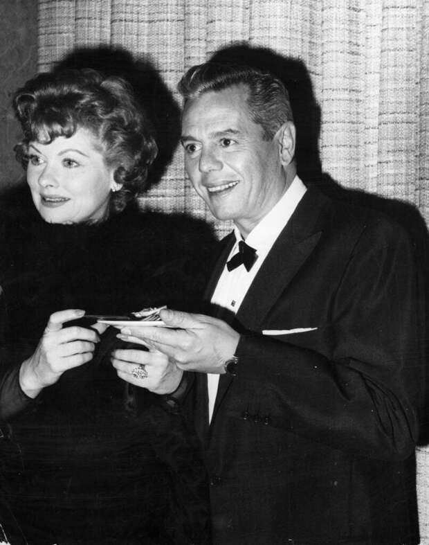 Lucille Ball (1911 - 1989) with her Cuban husband and co-star of the popular TV show 'I Love Lucy', Desi Arnaz (1917 - 1986).  