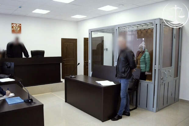 Суд приговорил жительницу Токмака к 13 годам колонии за перевод денег ВСУ