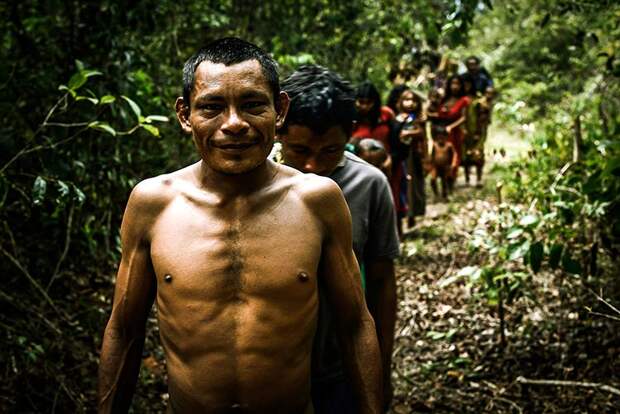 племя пираху в амазонии фотографии