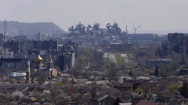 ВС РФ открыли гуманитарный коридор для эвакуации мирных жителей из «Азовстали»