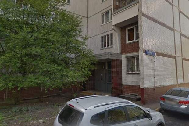 Жительница попросила установить лавочку у корпуса 1649 Жительница попросила установить лавочку у корпуса 1649