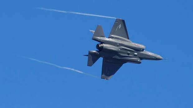 Bulgarian Military: летевшие к Петербургу американские F-35 резко повернули назад