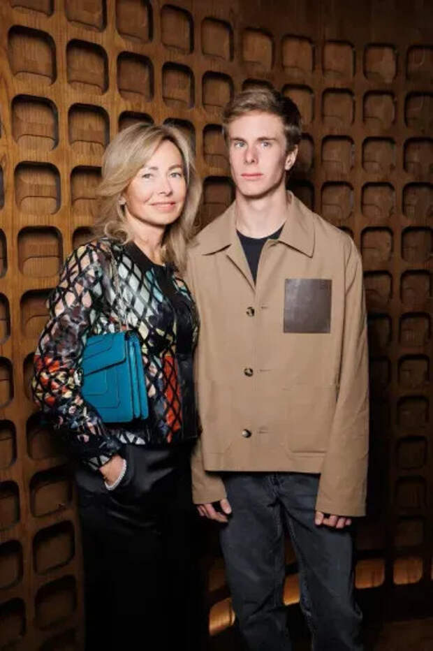 Елена Берёзкина с сыном Матвеем